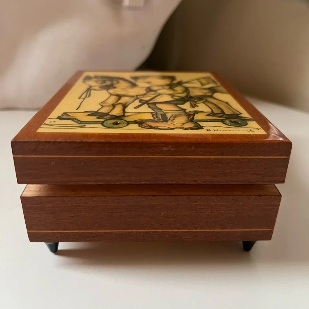 VTG Hummel Wooden Music Box Germany Impossible Dream Nostalgic Gift